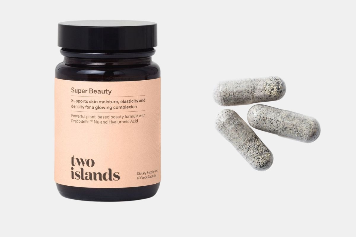 Two Islands Super Beauty product and capsules